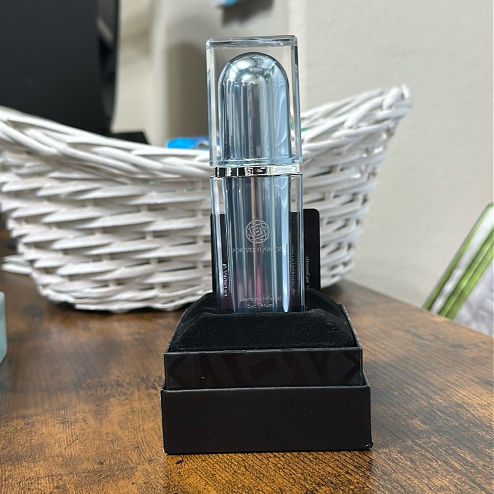 Brand New Forever flawless blue diamond eye serum